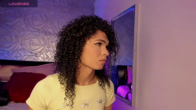 vennus1  online show from 09/12/25, 08:20