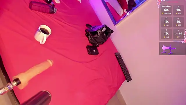 vennus1  online show from 01/12/26, 03:28