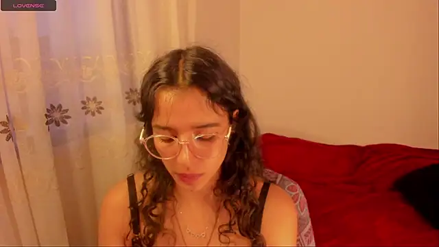 aluna 0310 online show from 12/05/24, 10:56