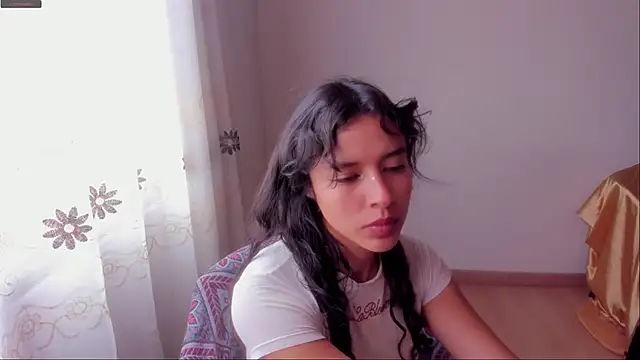 aluna 0310 online show from 10/09/25, 04:49