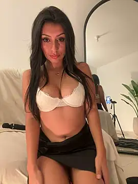 Snapshot of sweetAli_ chatting on 03/14/25, 09:14 sweetAli online show from 03/14/25, 09:14