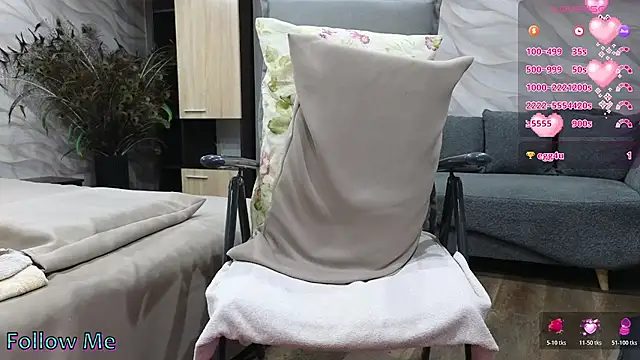 Vika style online show from 11/24/25, 01:27