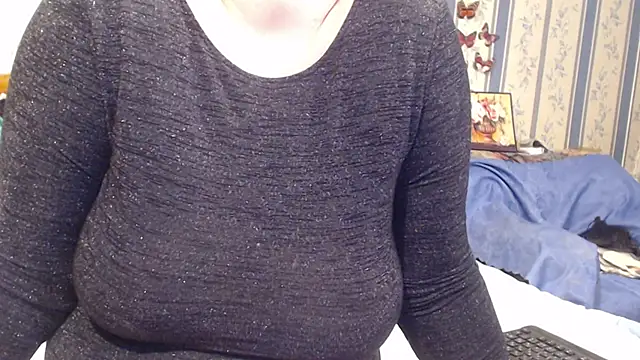 AMARILLIS online show from 11/19/25, 10:43