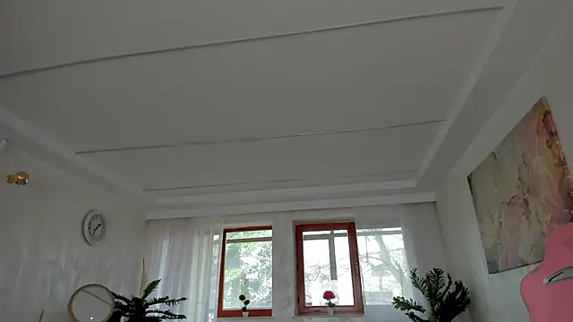 TiffanyHouston  online show from 03/11/25, 07:04