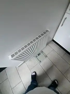 elenaUK online show from 12/28/24, 01:17