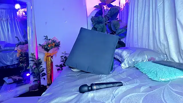 jenndy lockhart online show from 03/03/25, 04:36