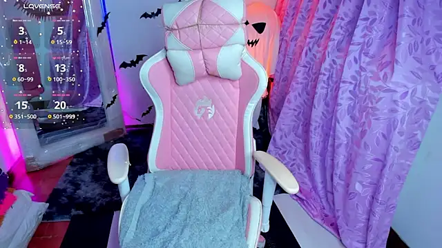 jenndy lockhart online show from 10/26/25, 12:38