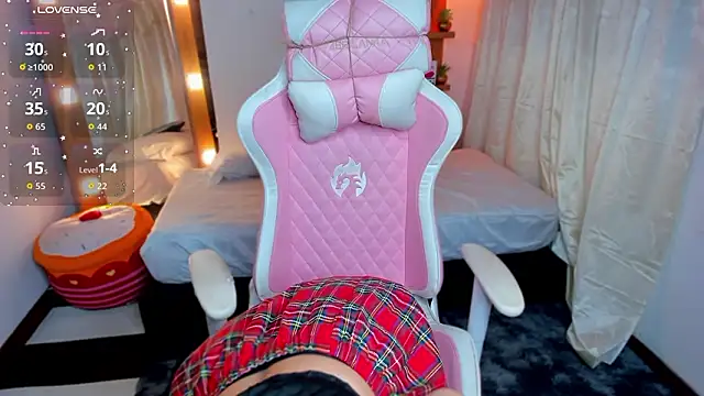 jenndy lockhart online show from 02/13/26, 03:24