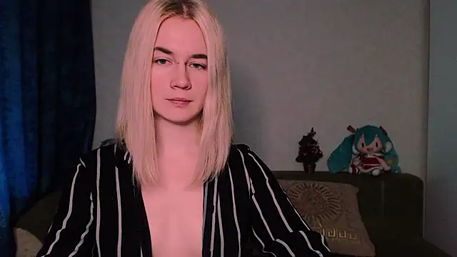 xxxcharismaaa online show from 02/02/25, 09:40