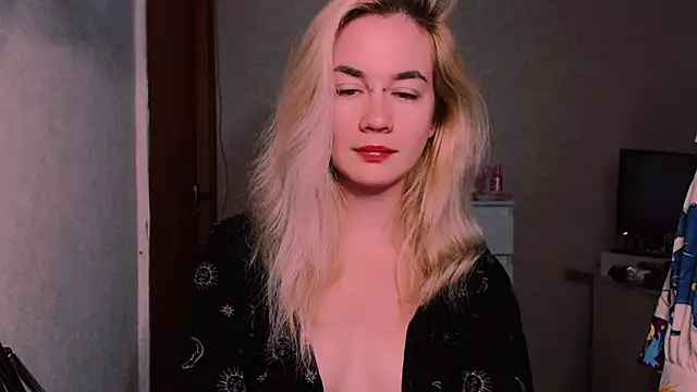 xxxcharismaaa online show from 09/19/25, 05:53