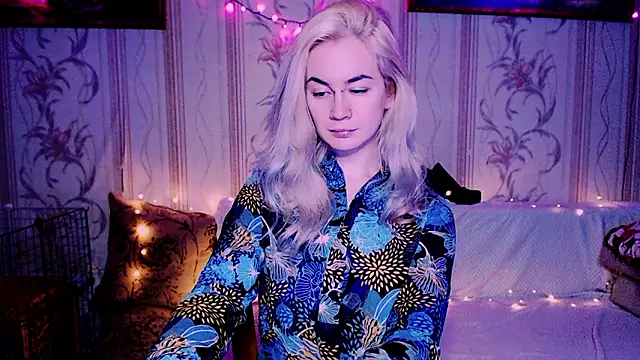 xxxcharismaaa online show from 02/10/26, 07:18