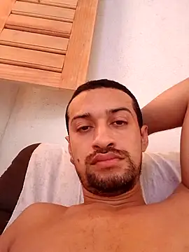 Snapshot of websterribeiro chatting on 03/11/26, 04:35 websterribeiro online show from 03/11/26, 04:35