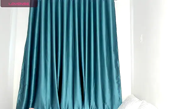 viva nice online show from 02/15/26, 04:53