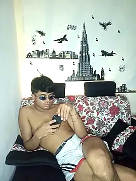 Snapshot of pinedasex777 chatting on 03/06/25, 02:19 pinedasex777 online show from 03/06/25, 02:19