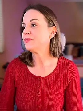 MaiseKnox online show from 02/05/26, 10:25