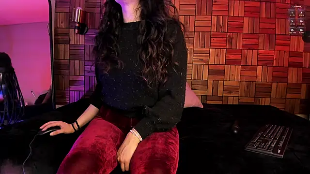 veronicafalcon online show from 12/23/24, 05:54