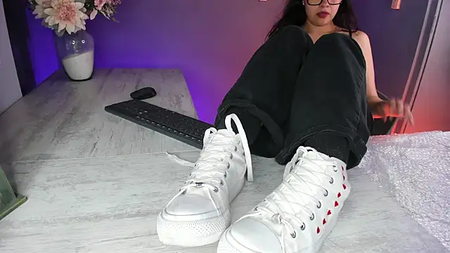 veronicafalcon online show from 05/27/26, 09:01