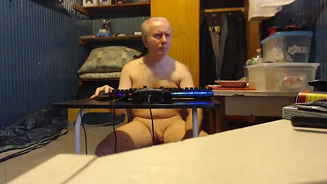 Snapshot of Vgy67Z95 chatting on 02/02/25, 10:57 Vgy67Z95 online show from 02/02/25, 10:57