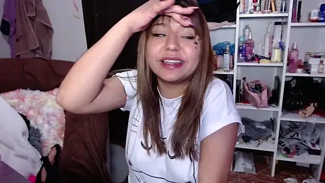 lil daisy7 online show from 02/01/25, 07:05