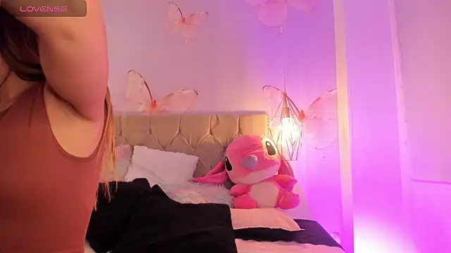 Vivi prinncess online show from 03/28/26, 09:14