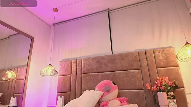 Vivi prinncess online show from 05/31/26, 12:19