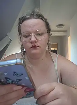 Fiona0705 online show from 09/24/25, 06:28