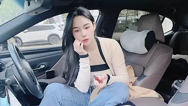 Snapshot of orla2021 chatting on 01/03/25, 12:54 orla2021 online show from 01/03/25, 12:54