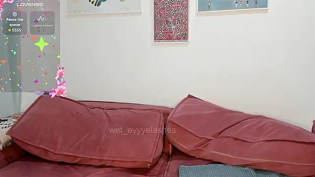 wet eyyyelashes online show from 03/04/26, 09:15