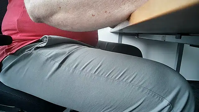 Snapshot of 69bezfleku chatting on 06/03/26, 07:22 69bezfleku online show from 06/03/26, 07:22