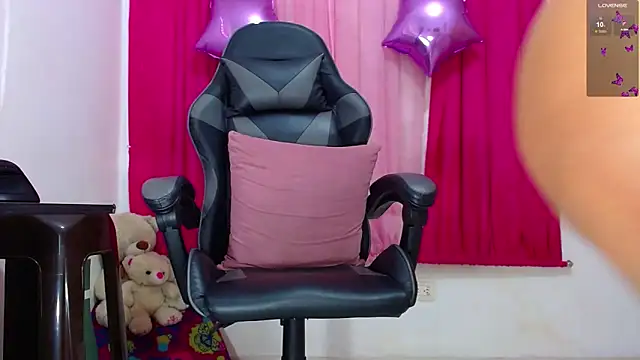 Luciana0226 online show from 11/09/25, 08:40