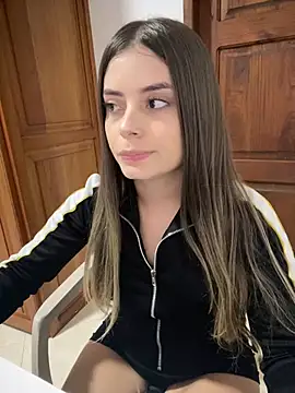 Miss valeriaa online show from 02/06/25, 11:04