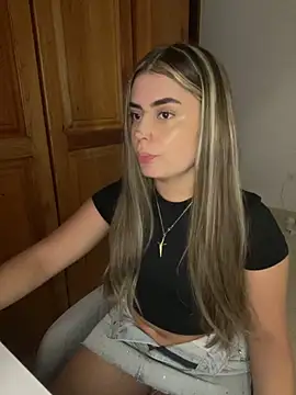 Miss valeriaa online show from 11/26/25, 10:44