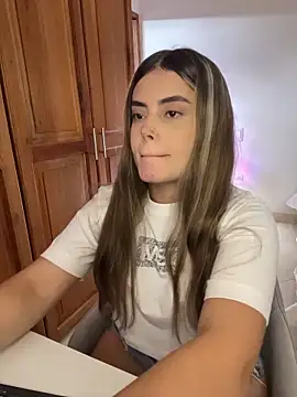 Miss valeriaa online show from 03/12/26, 08:48