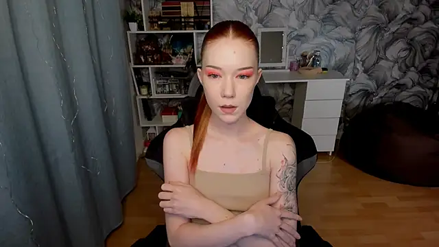 litl Mia online show from 09/27/25, 04:34