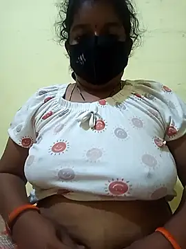 Snapshot of teddy-143 chatting on 10/29/25, 08:43 teddy-143 online show from 10/29/25, 08:43