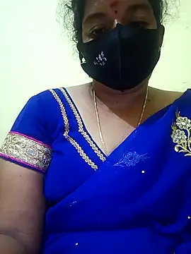 Snapshot of teddy-143 chatting on 11/01/25, 06:54 teddy-143 online show from 11/01/25, 06:54