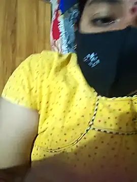 Snapshot of teddy-143 chatting on 01/11/26, 04:23 teddy-143 online show from 01/11/26, 04:23