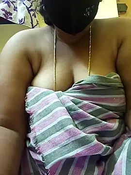 Snapshot of teddy-143 chatting on 02/12/26, 06:36 teddy-143 online show from 02/12/26, 06:36