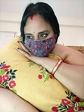 Snapshot of Sheela-Bhabi chatting on 02/12/26, 04:07 Sheela-Bhabi online show from 02/12/26, 04:07