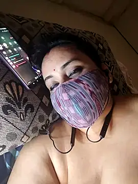 Snapshot of Sheela-Bhabi chatting on 04/07/26, 08:20 Sheela-Bhabi online show from 04/07/26, 08:20