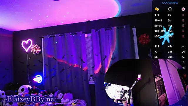 BlaizeyBBy online show from 12/08/24, 09:57