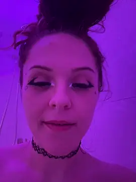 BlaizeyBBy online show from 01/30/25, 01:10