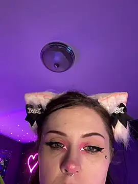 BlaizeyBBy online show from 03/01/25, 02:02