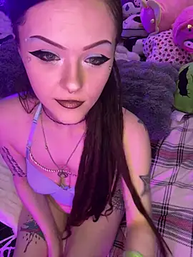 BlaizeyBBy online show from 03/09/25, 09:57