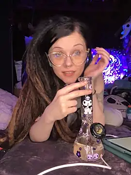 BlaizeyBBy online show from 05/07/26, 06:08