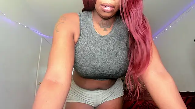 SashaMalone online show from 12/17/25, 04:35