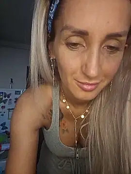 IsabelleEthan online show from 03/08/26, 05:44