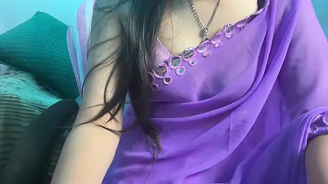 Queen Angelena online show from 12/20/25, 07:10