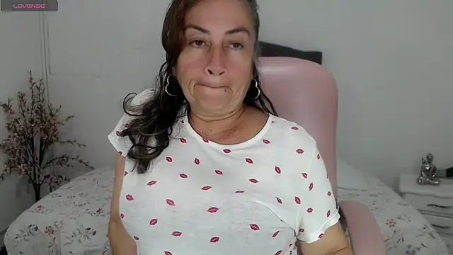 stepmother 105 online show from 11/08/25, 02:39