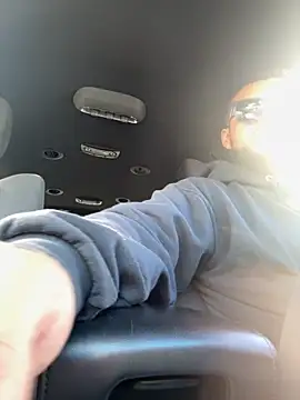 Ozzy420  online show from 11/14/25, 10:07